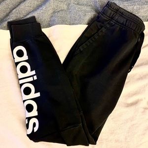 Adidas sweatpants